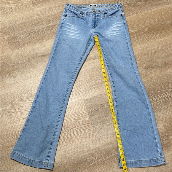 Tommy Hilfiger Flare Jeans - Picture 3 of 7